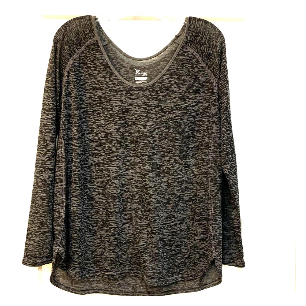 NWT Old Navy Active Long Sleeve Tee